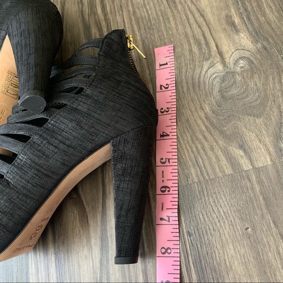 Loeffler Randall NEW Mabel Nubuck Caged Gladiator Heels - Picture 14 of 14